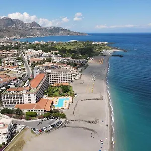 La Vela Recanati Giardini Naxos
