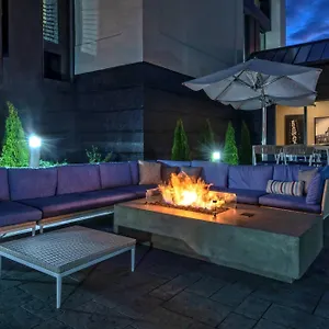 Courtyard By Marriott Vanderbilt West End Otel