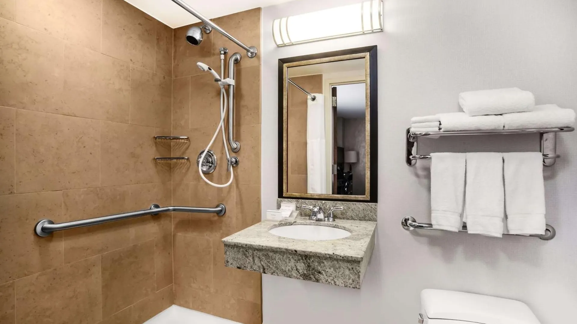 Hilton Garden Inn West 35Th Street New York 3*,